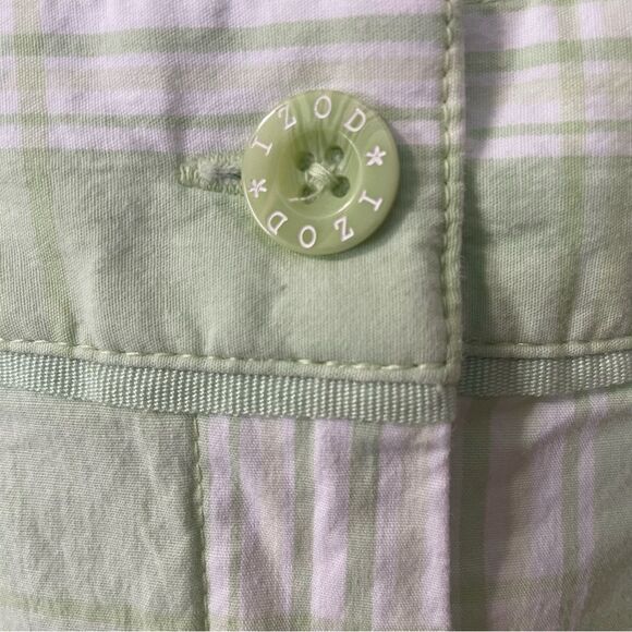 Izod XFG Women’s Size 14 Light Green Plaid 10.5” Inseam Golf Shorts - Picture 4 of 10